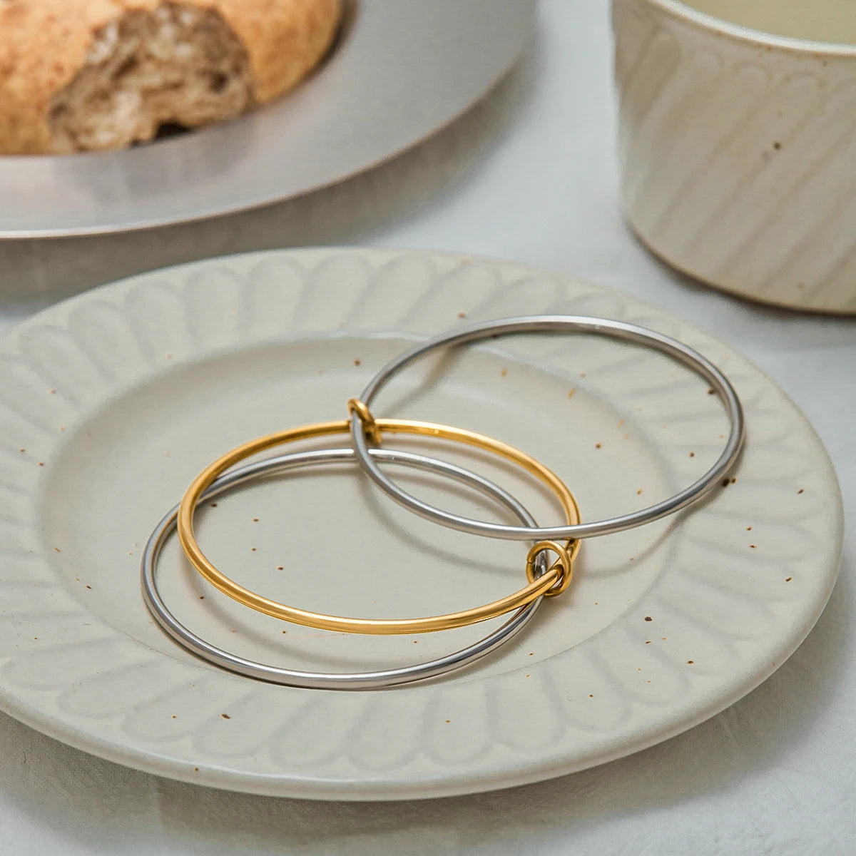 Kaia Circle Bracelet