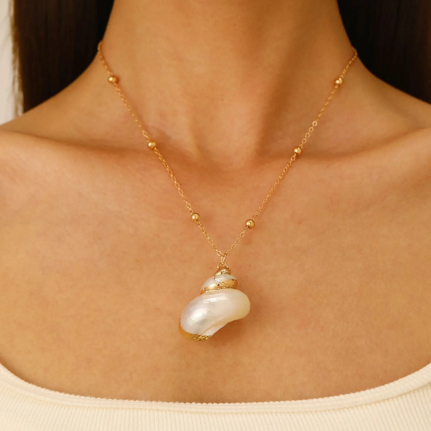 Coralie Shell Necklace