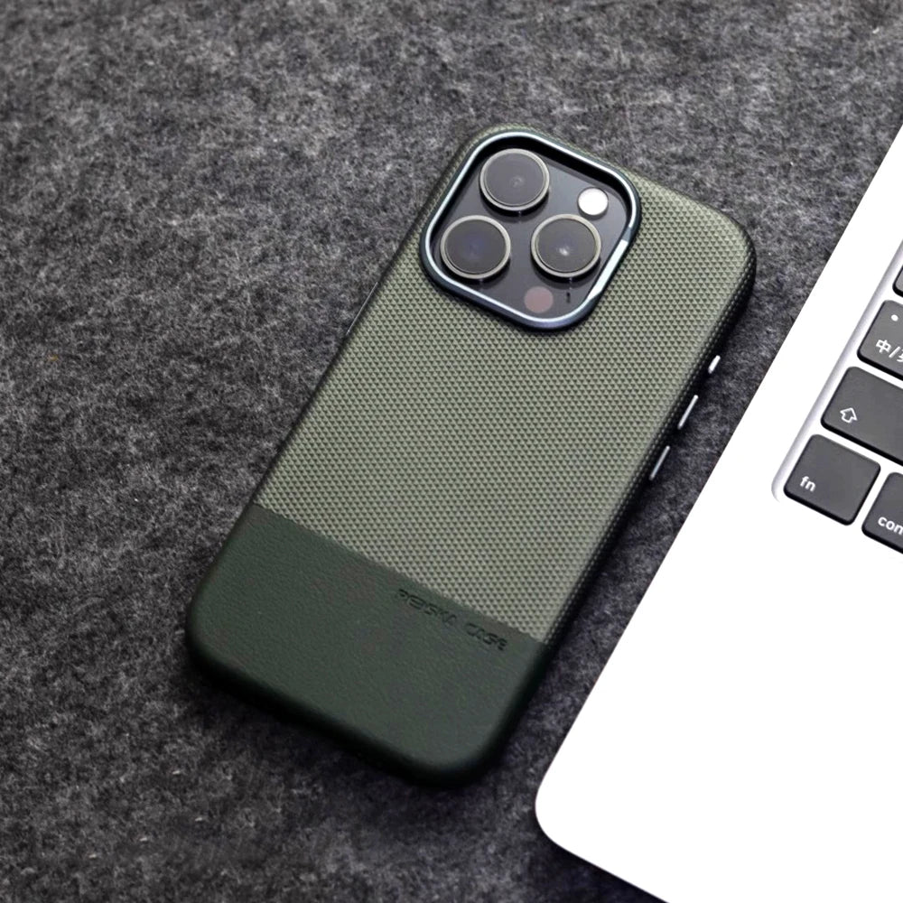 Armon Dual-Tone MagSafe Case