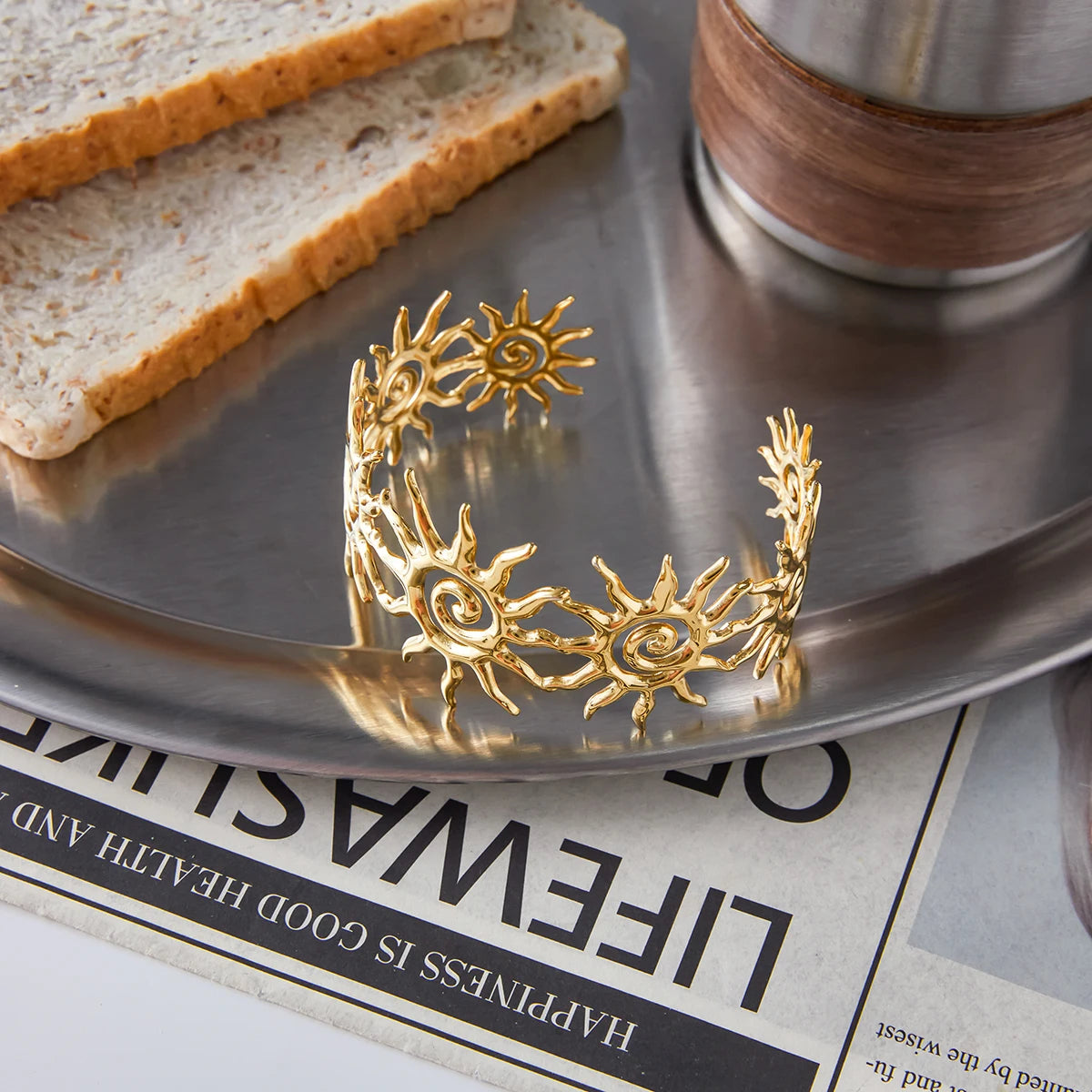 Helios Spiral Bangle