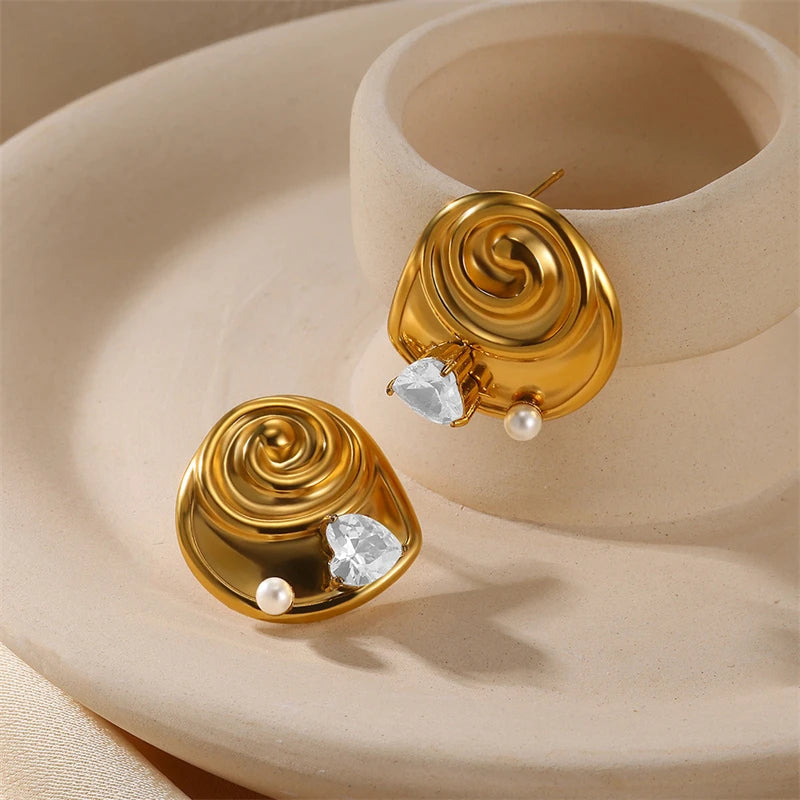 Maribel Pearl Conch Studs