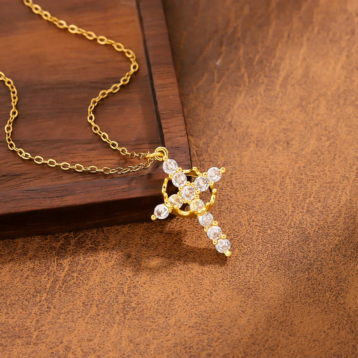 Amaris Cross Necklace