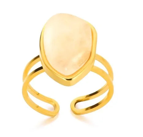 Maren Oval Ring