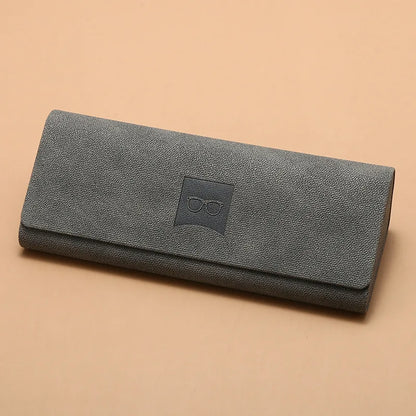 Rhett Triangle Glasses Case