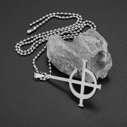 Geometric Pattern Pendant Necklace