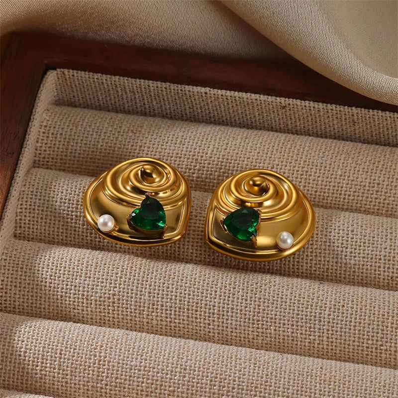 Maribel Pearl Conch Studs