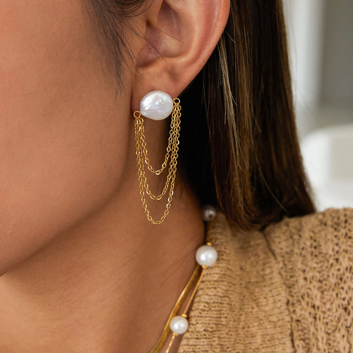 Elara Pearl Tassel Earrings
