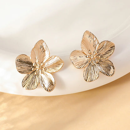 Liora Daisy Earrings