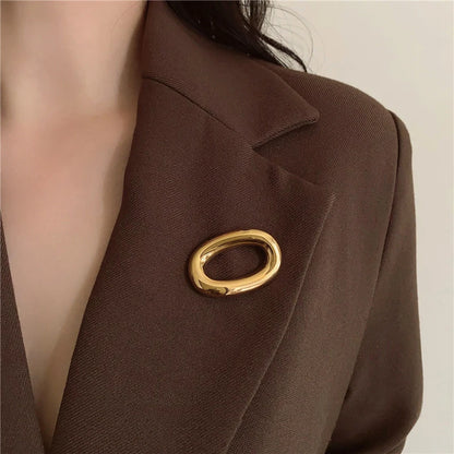 Geometric O Brooch Pin