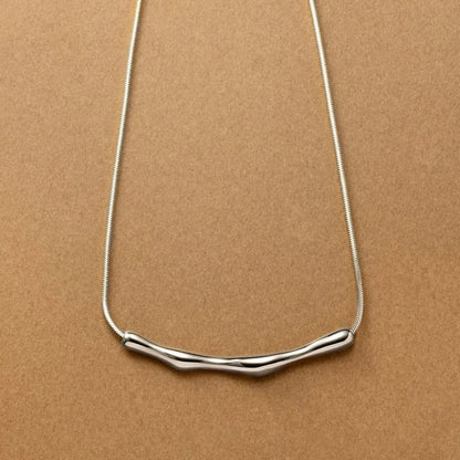 Orion Curved Necklace