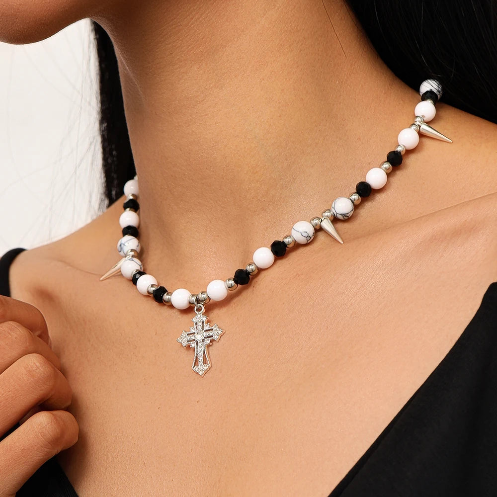 Nyx Cross Choker