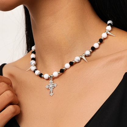 Nyx Cross Choker