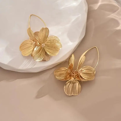 Dahlia Hoop Earrings