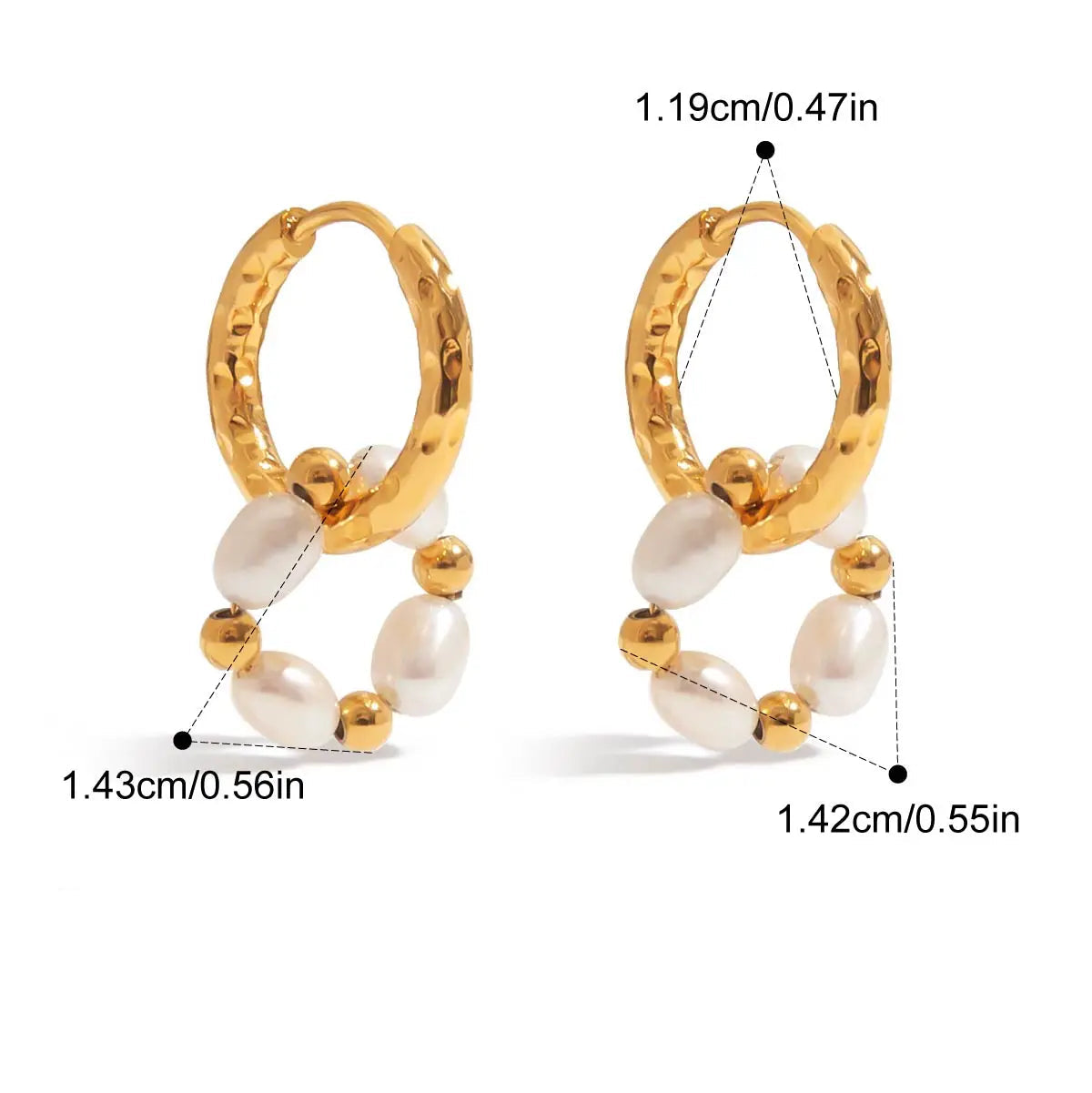 Luna Pearl Earclips