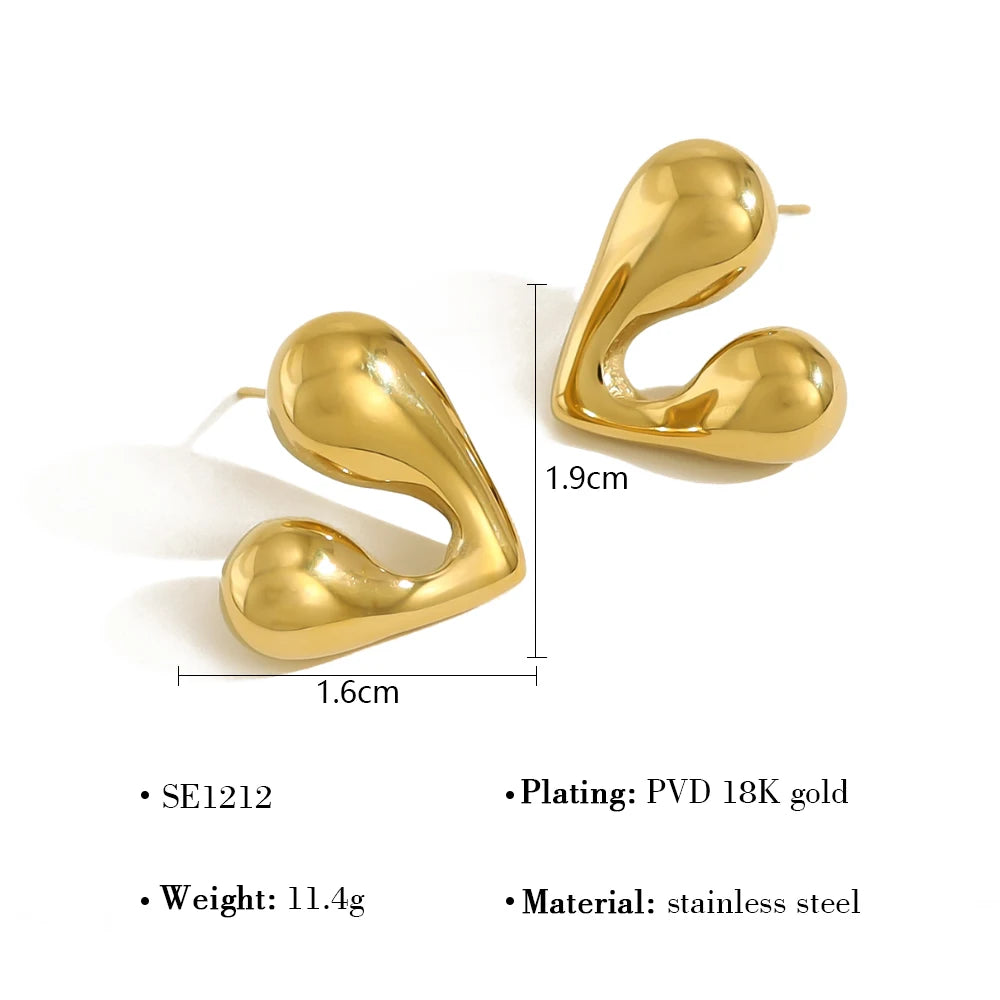 Arvia Asymmetrical Heart Studs