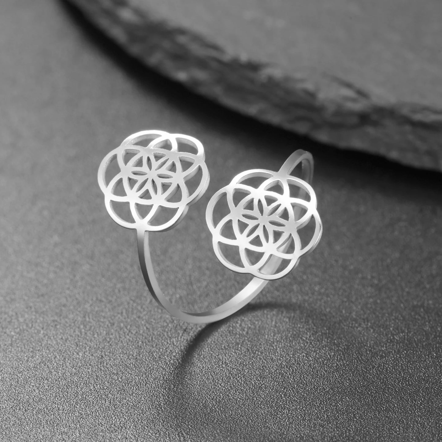 Harmonia Flower Ring