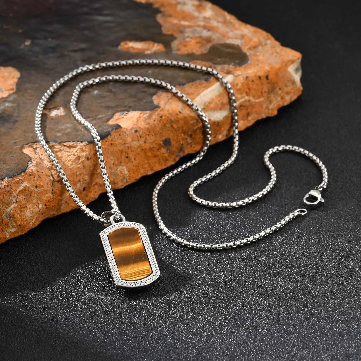 Horizon Square Necklace