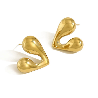 Arvia Asymmetrical Heart Studs