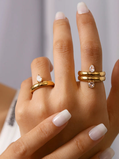 Celeste Teardrop Ring