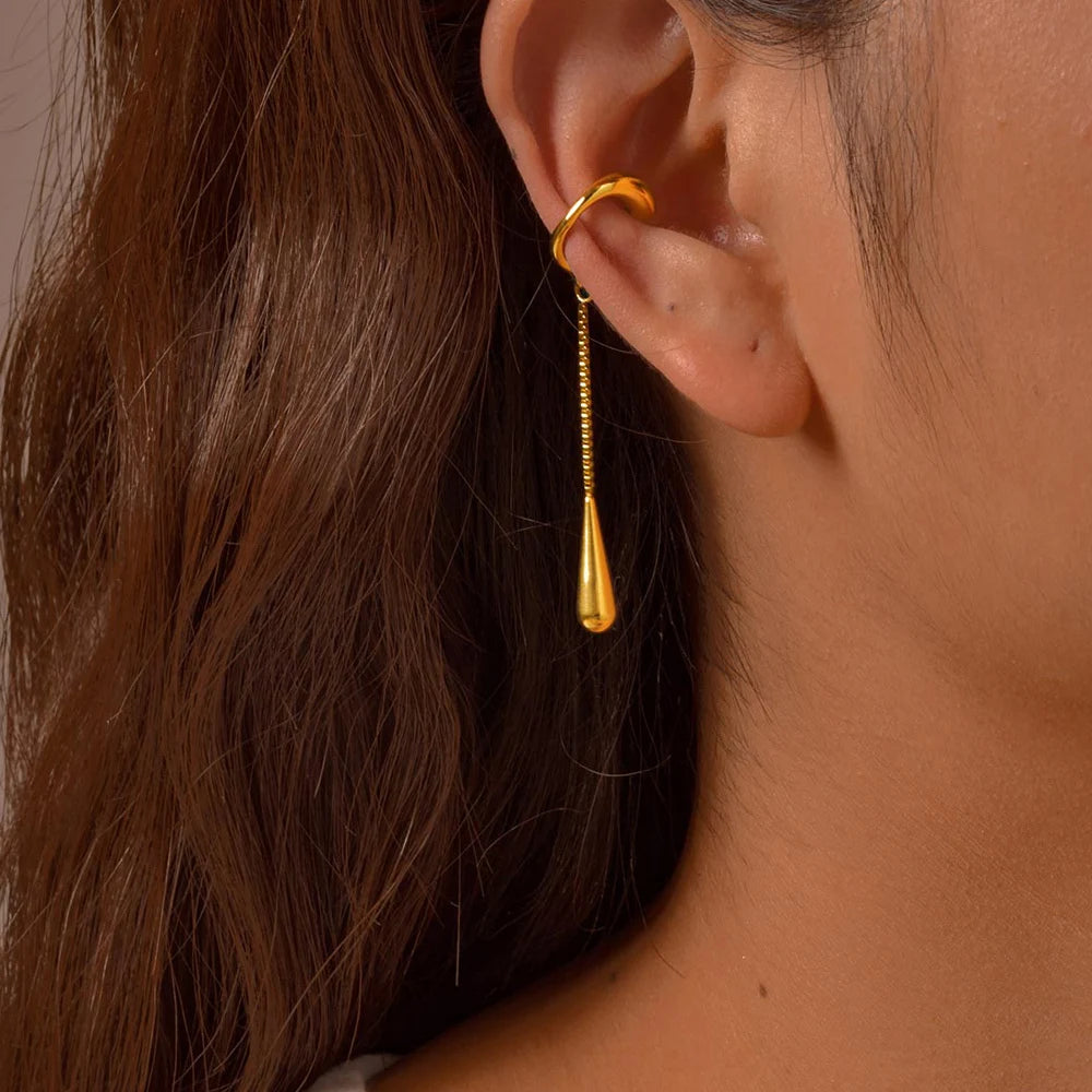 Arden Teardrop Ear Cuff