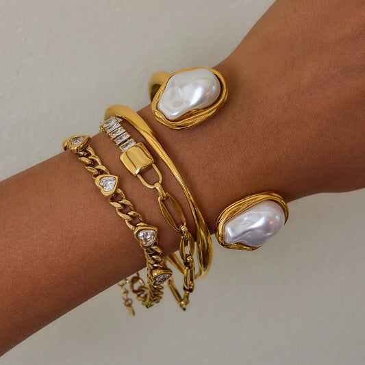 Elina Pearl Bracelet