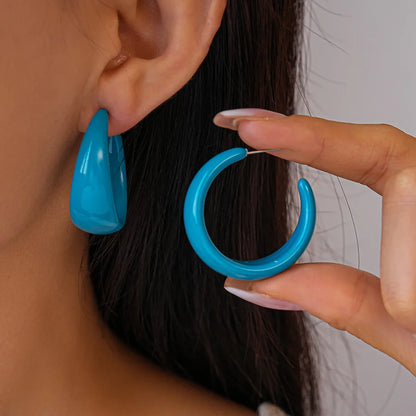 Niva Round Hoop Earrings