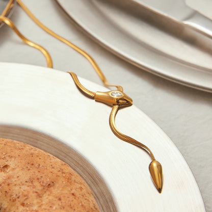 Serena Serpentine Necklace