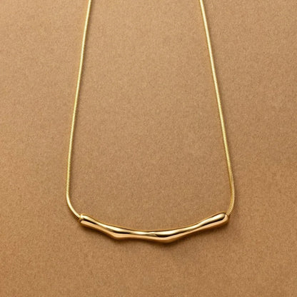 Orion Curved Necklace