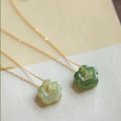 Mei Floral Pendant Necklace