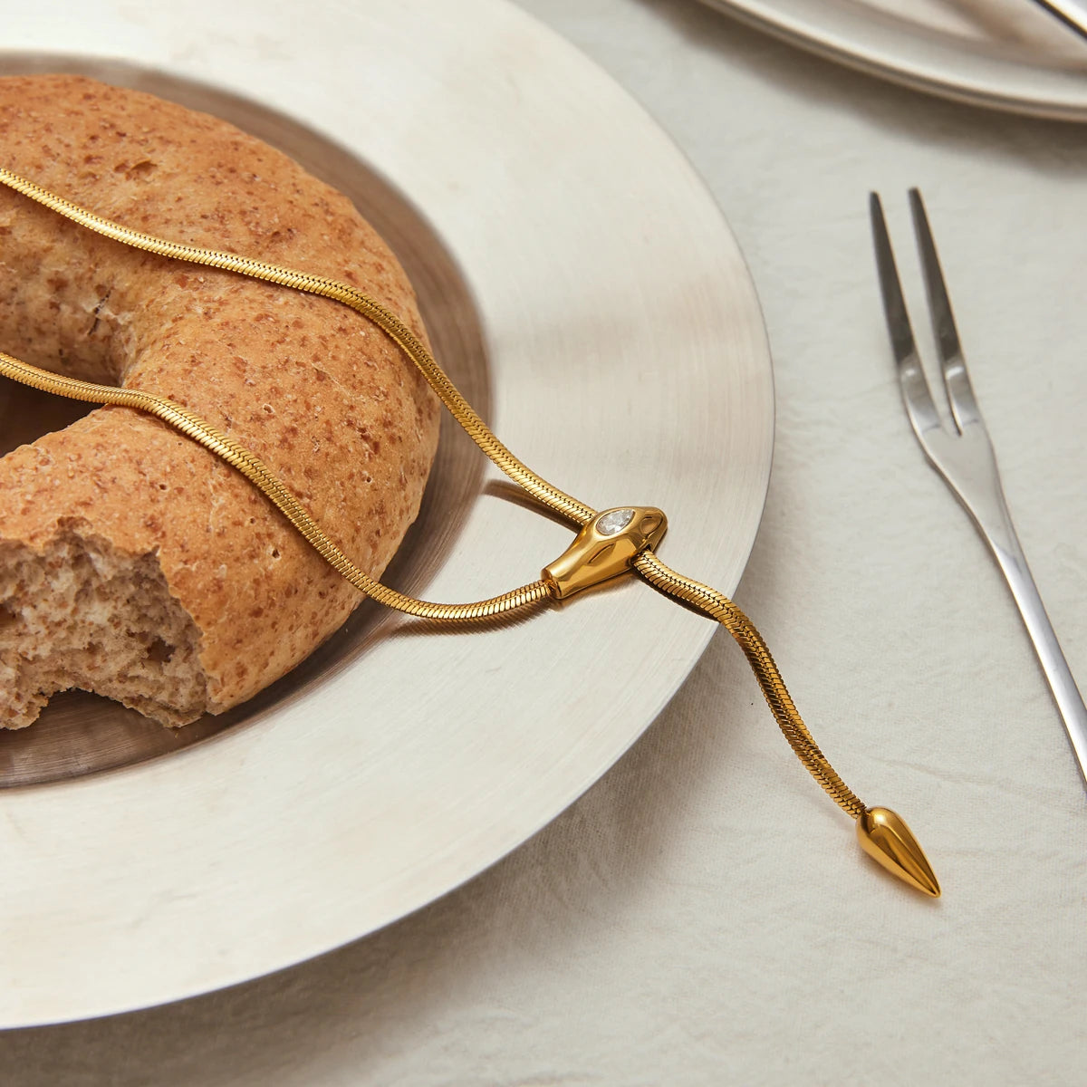 Serena Serpentine Necklace