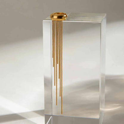 Calla Gold Tassel Clip