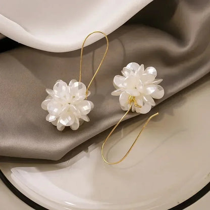 Elina Pearl Flower Earrings