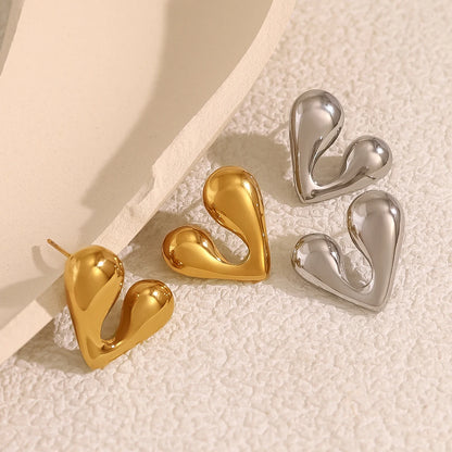 Arvia Asymmetrical Heart Studs