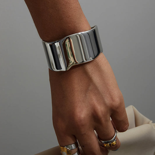 Viora Cuff Bracelet
