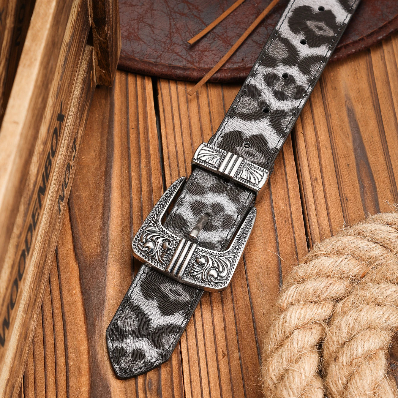 Weston Retro Buckle Belt