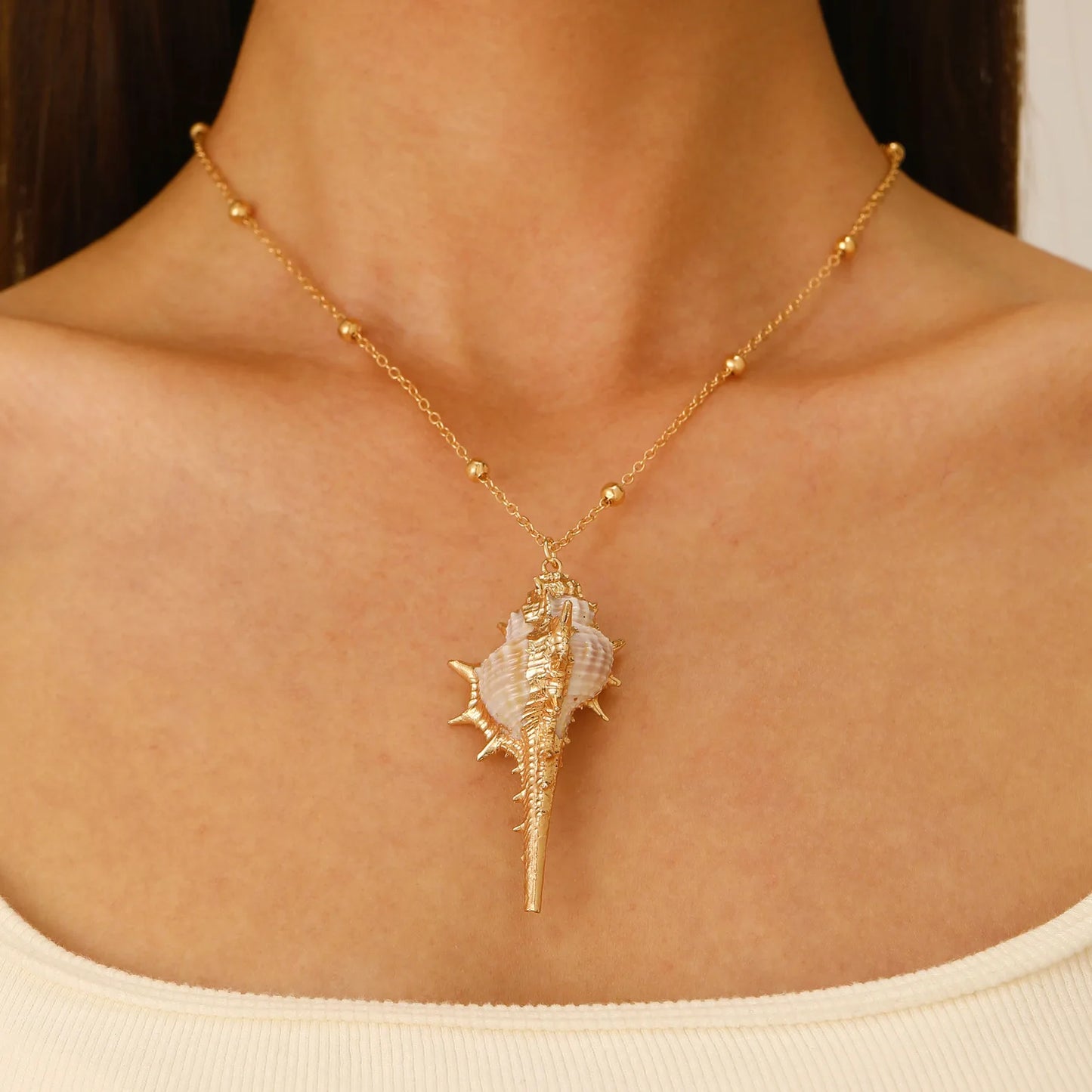 Coralie Shell Necklace