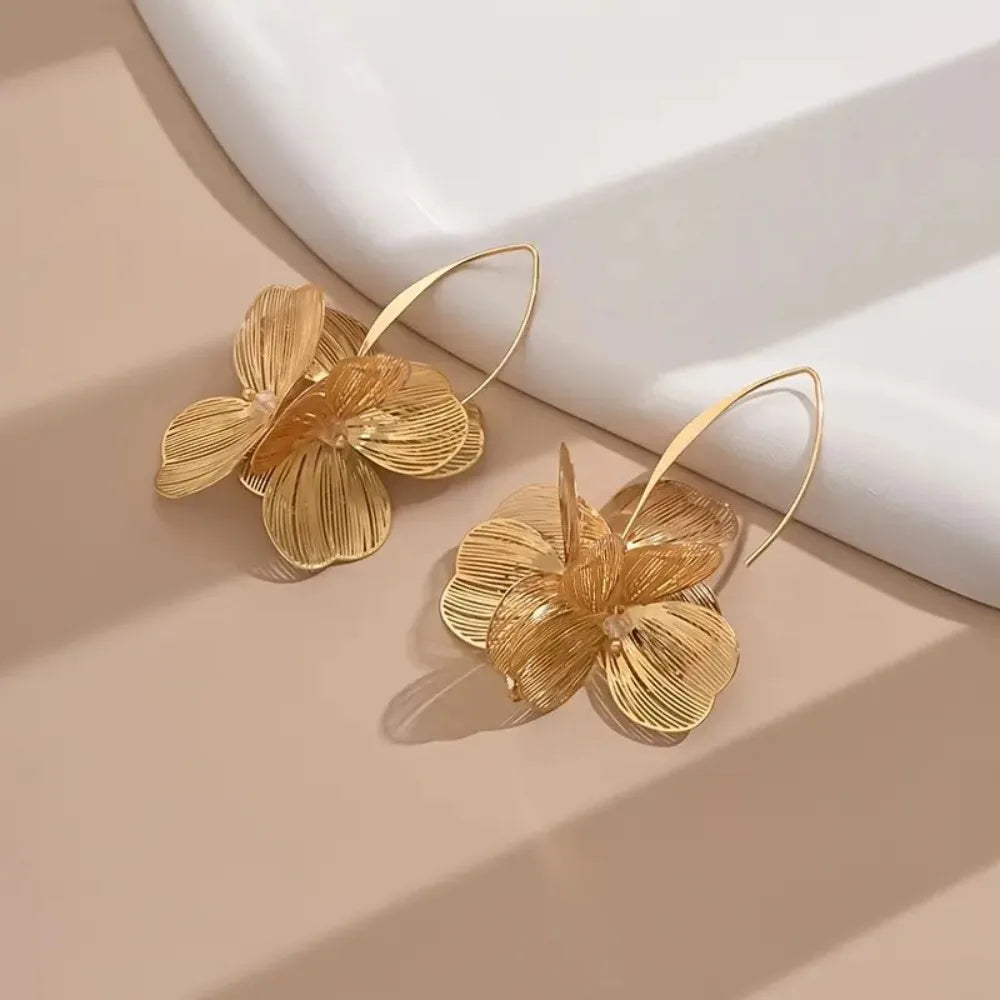 Dahlia Hoop Earrings