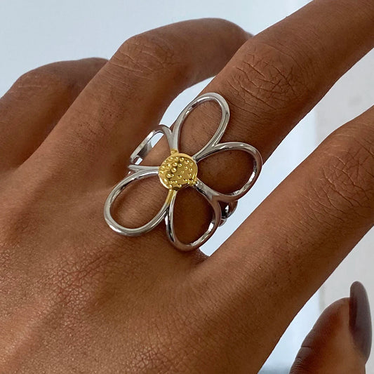 Mirella Bloom Ring