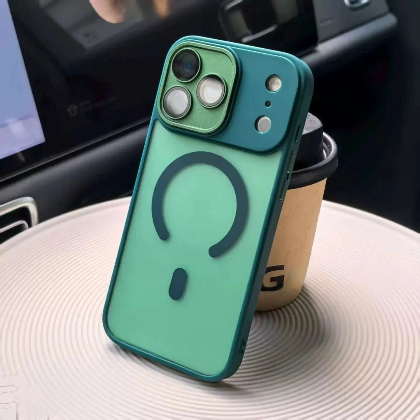 Vetra Matte MagSafe Case