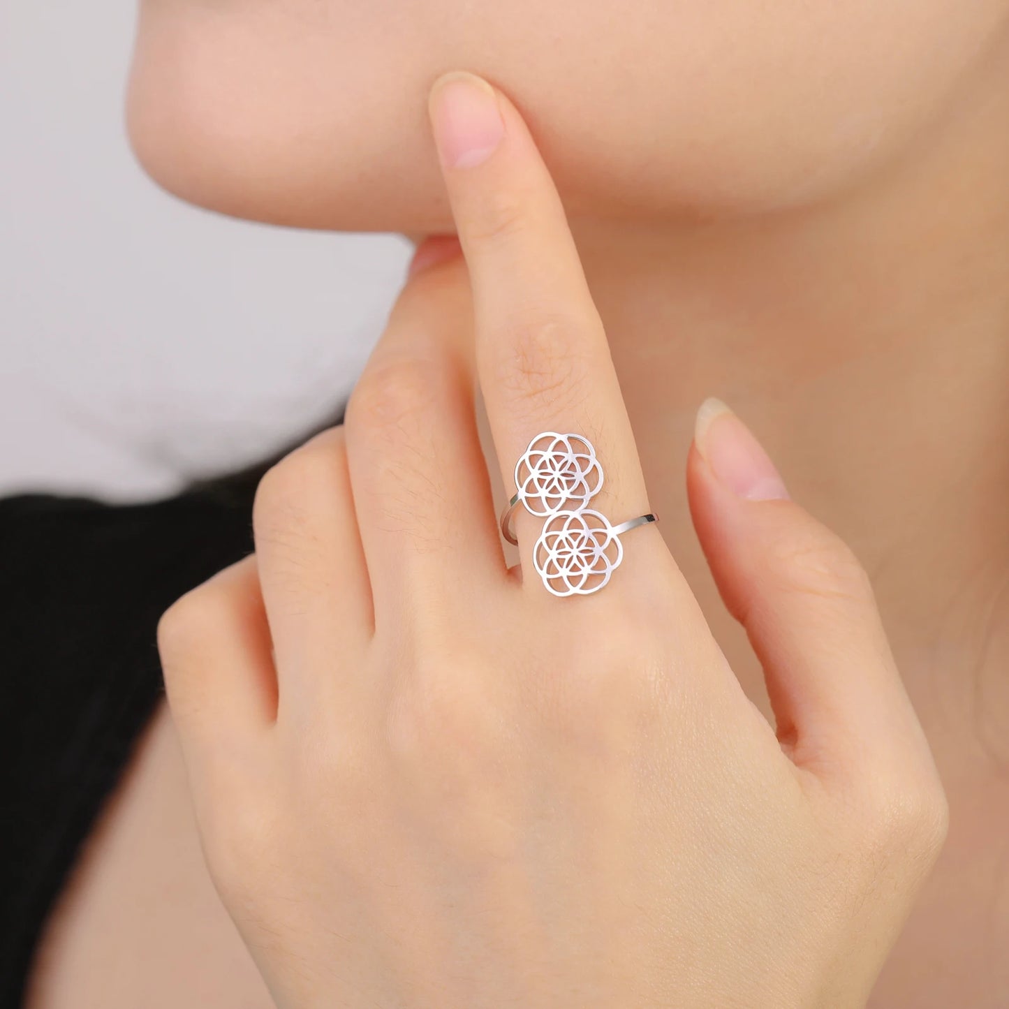 Harmonia Flower Ring