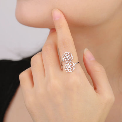 Harmonia Flower Ring