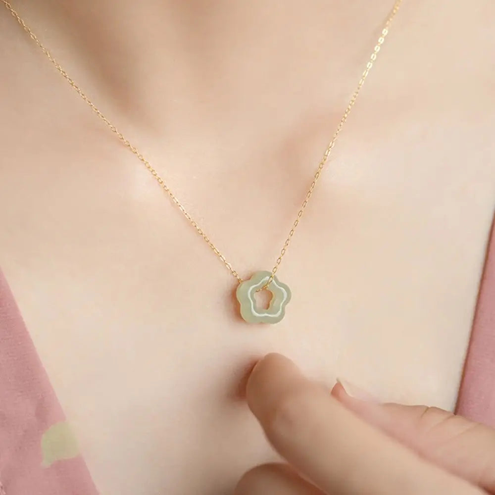 Mei Floral Pendant Necklace
