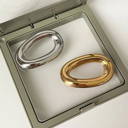 Geometric O Brooch Pin