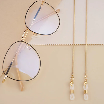 Aria Metal Glasses Chain