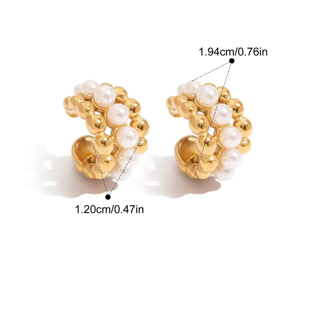 Luna Pearl Earclips