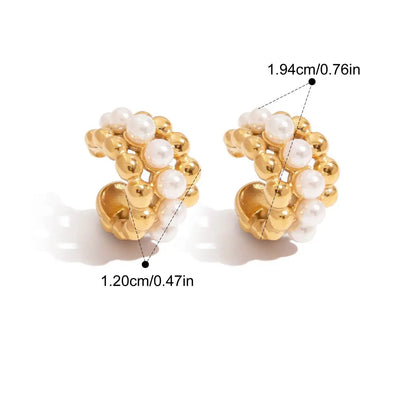 Luna Pearl Earclips