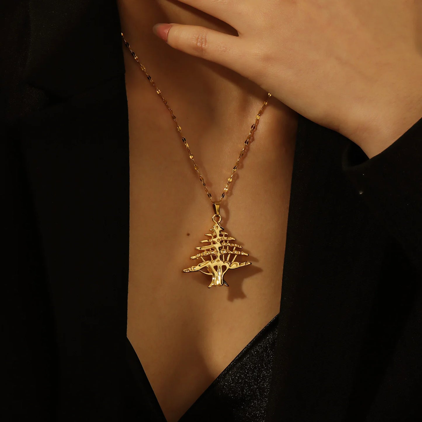 Noelle 3D Christmas Necklace