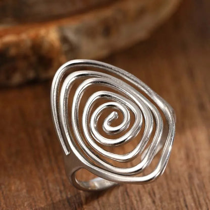 Noelle Spiral Ring