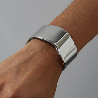 Viora Cuff Bracelet
